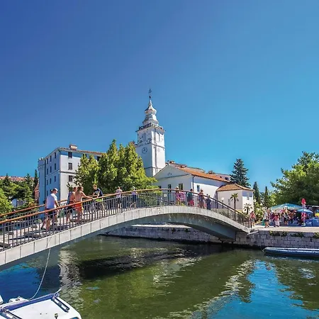 Gorgeous In * Krasica (Primorje-Gorski Kotar)